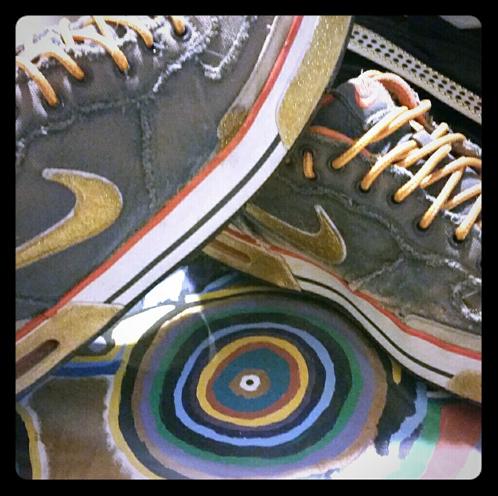 Denim gold flake special 1 of kind nikes size 10